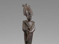 Aeg B 5  Aeg B 5, Spätzeit, Osiris, Bronze, H 18,8 cm, B 4,6 cm, T 4,5 cm : Bestandskatalog Ägypten, Museumsfoto: Claus Cordes